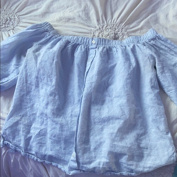 Atmosphere Off The Shoulder Top size: M - Picture 2 of 3